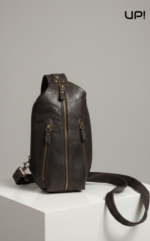 tracolla-uomo-in-nappa-vegetale-oyster-brown